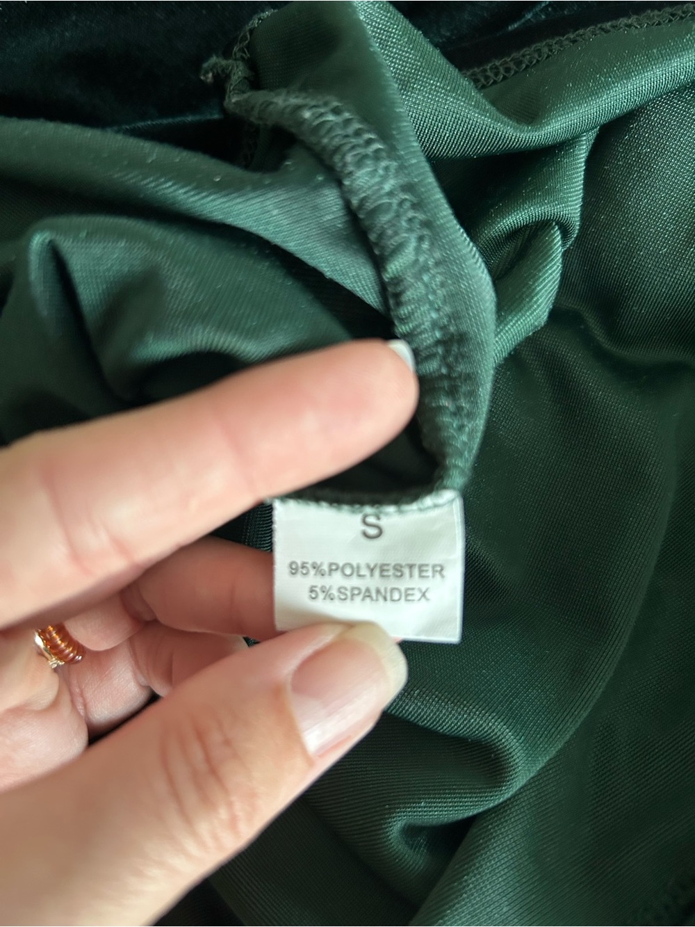 Velvet Long-Sleeve Green Cocktail Dress - Picture 6 of 6